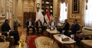 تهنئة رئيس مجلس النواب السابق لرئيس مجلس القضاء الأعلى بمنصبه الجديد