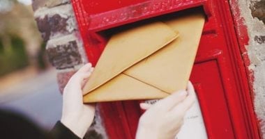 خدمات البريد الأوروبية توقف إرسال الطرود إلى الولايات المتحدة