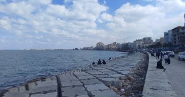 طقس الجمعة 29 أغسطس 2025 ارتفاع بالرطوبة مع شبورة صباحية على الطرق