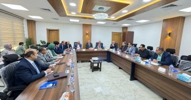 مسئولو “الإسكان” يتابعون ملف توفيق أوضاع الأراضي لعدد من المدن الجديدة