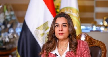 وزيرة التنمية المحلية تستعرض تقريرًا عن مشروع التنمية العمرانية في مدينة دهب